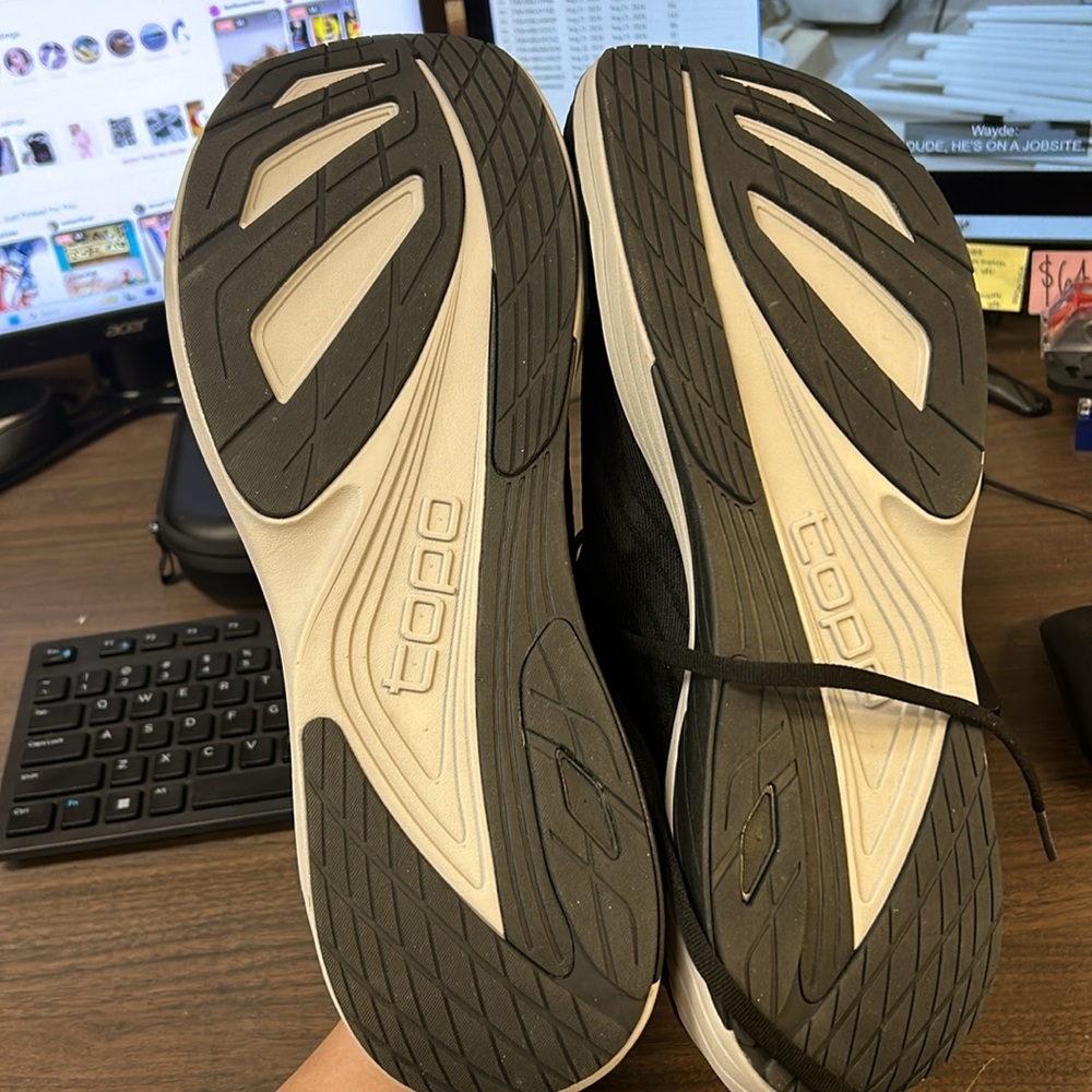 Topo Athletic Men's Ultrafly 5 - Picture 4 of 5